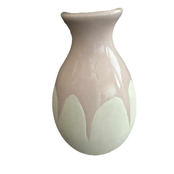 Isaac Mizrahi Art Pottery Vase Floral Arrangement Pink White Home Decor - Picture 2 of 6